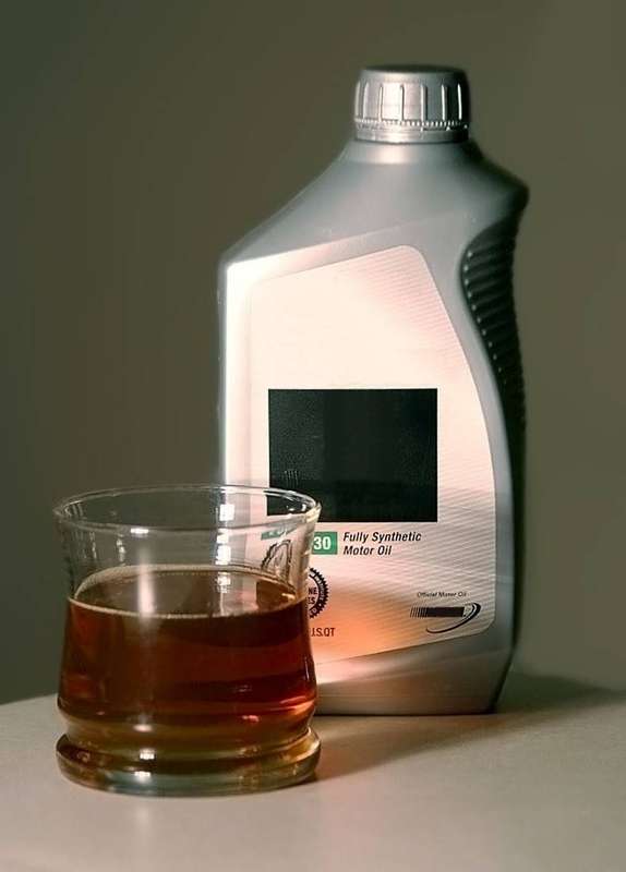 A bottle of amber motor oil