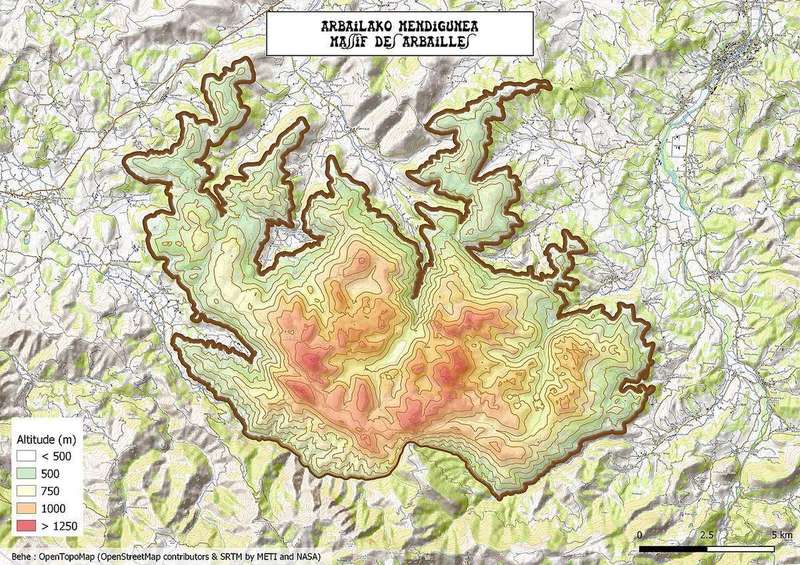 A modern topographic map of the Massif des Arbailles with altitude shading
