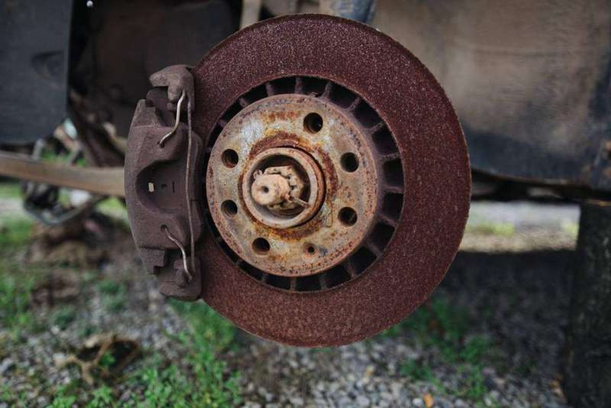 How to tell if brake pads need replacing before they fail