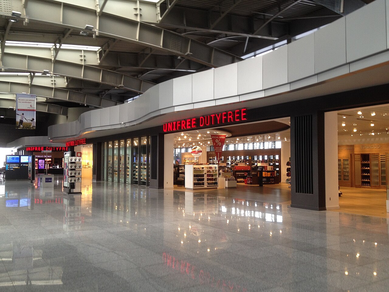 How duty free pricing works: taxes, margins, and when the deal is real
