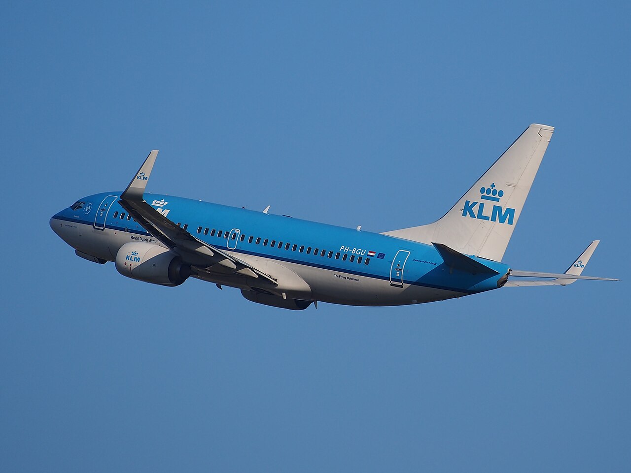 A KLM Boeing 737 lifting off the runway