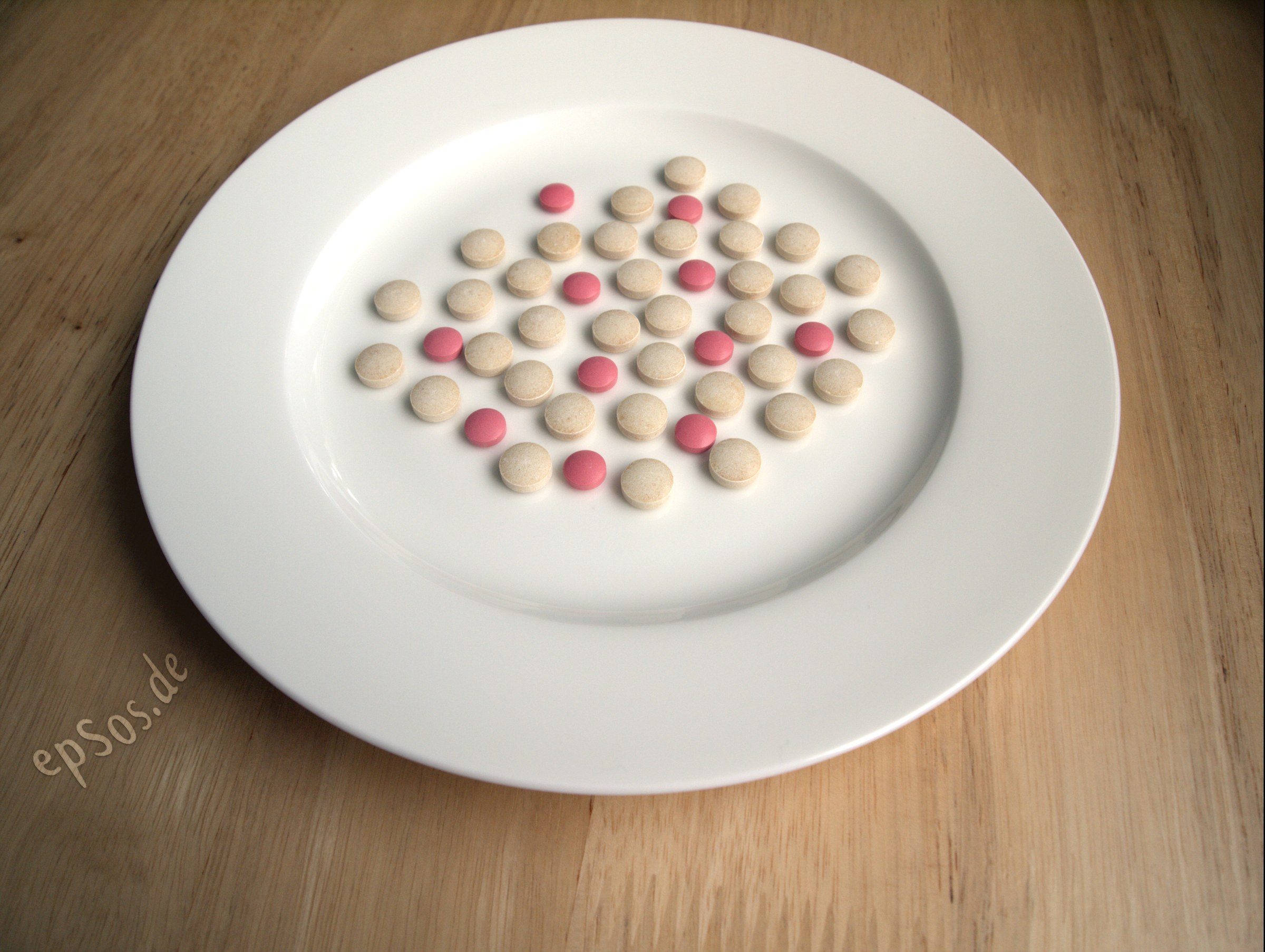 White tablets on a plate