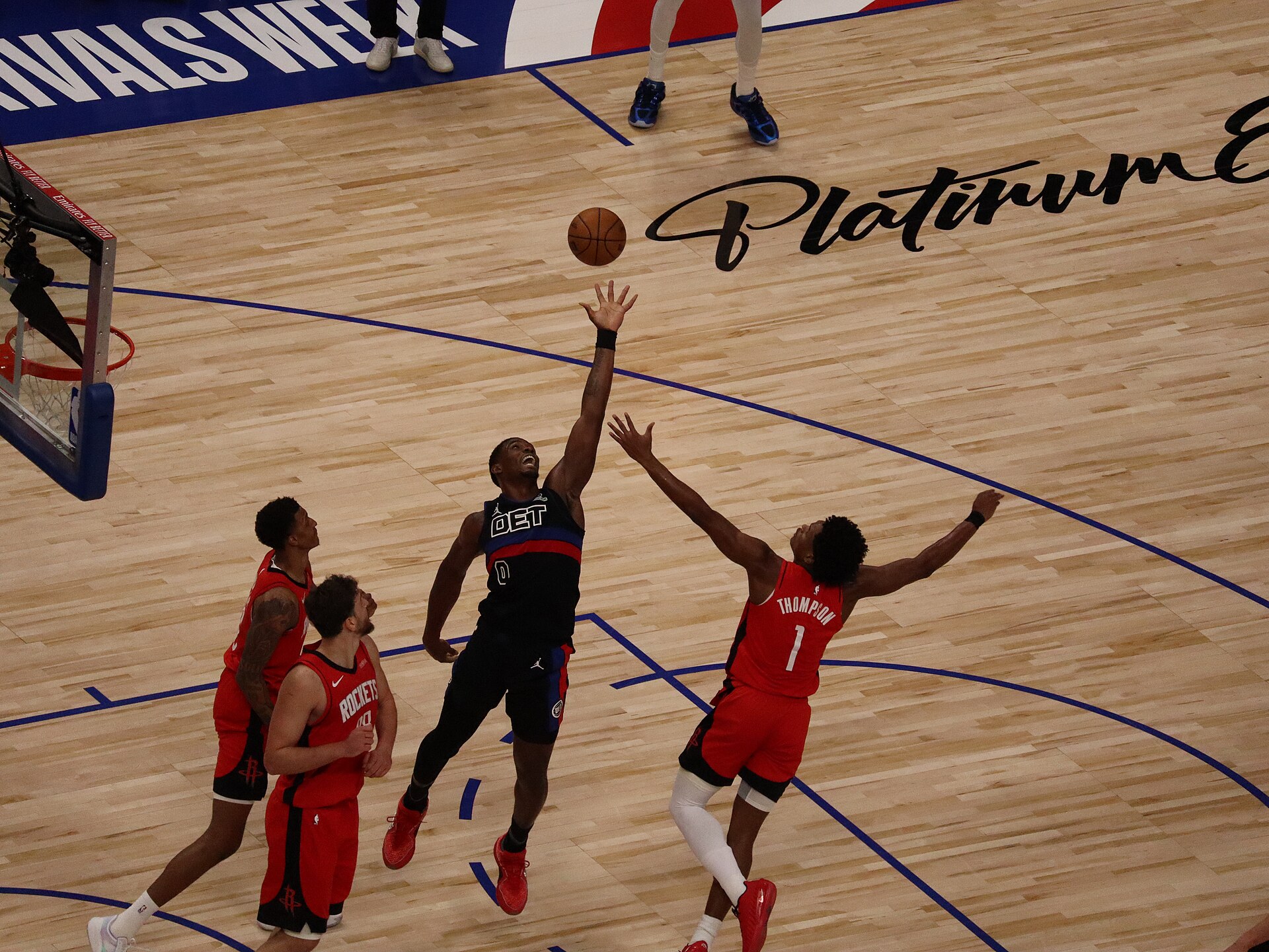 Jalen Duren fights for a rebound for the Pistons
