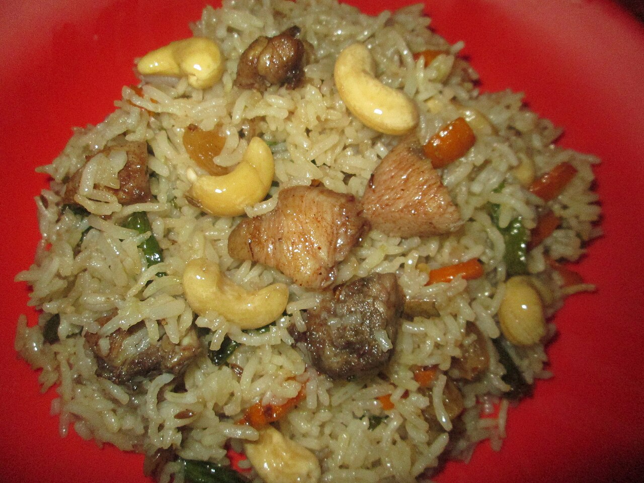 A bowl of chicken pulav, an Indian rice dish