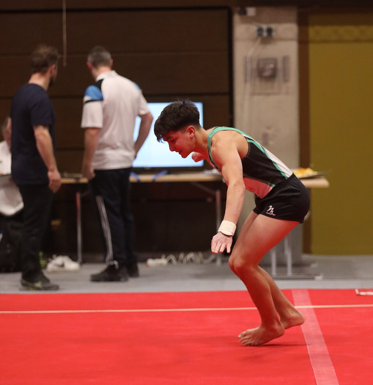2022-12-11 Competition Men Jeunes Espoirs and Open Floor exercise at CGC Bettembourg 2022 (Martin Rulsch) 696